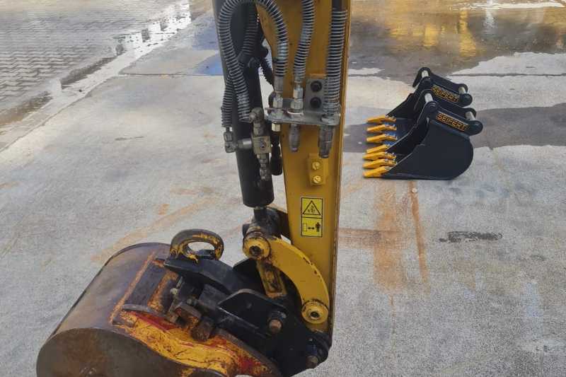 OmecoHub - Immagine CATERPILLAR 301.8